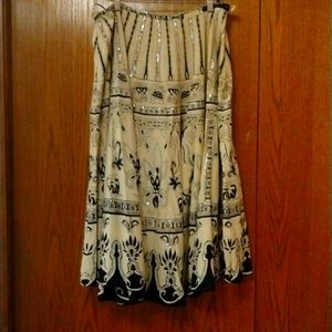 Made in India hand made skirt 100% cotton size L in good condition antique
